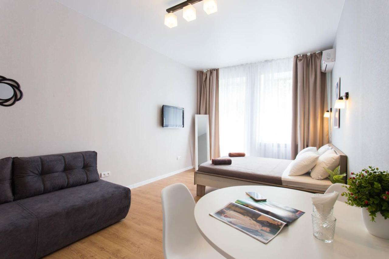 Modern Studio Beside Metro Yaroslava Mudroho, Universytet - Chernyshevska Str 95-7 Harkiv Dış mekan fotoğraf
