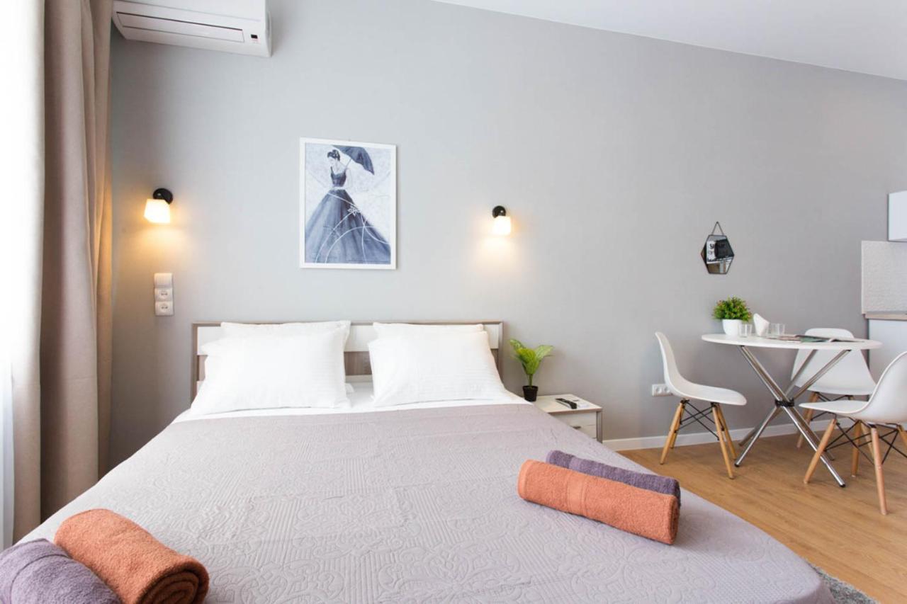 Modern Studio Beside Metro Yaroslava Mudroho, Universytet - Chernyshevska Str 95-7 Harkiv Dış mekan fotoğraf