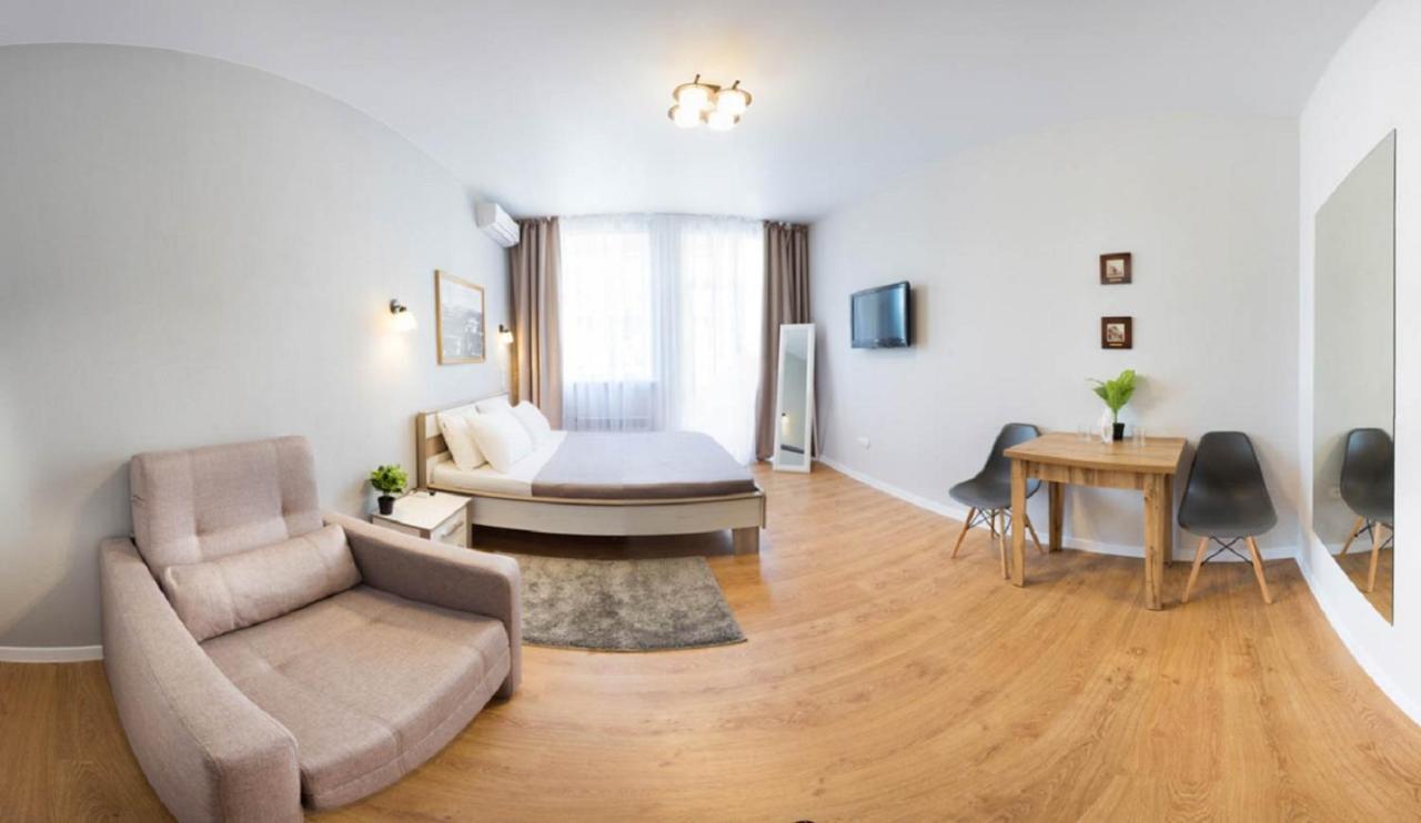 Modern Studio Beside Metro Yaroslava Mudroho, Universytet - Chernyshevska Str 95-7 Harkiv Dış mekan fotoğraf