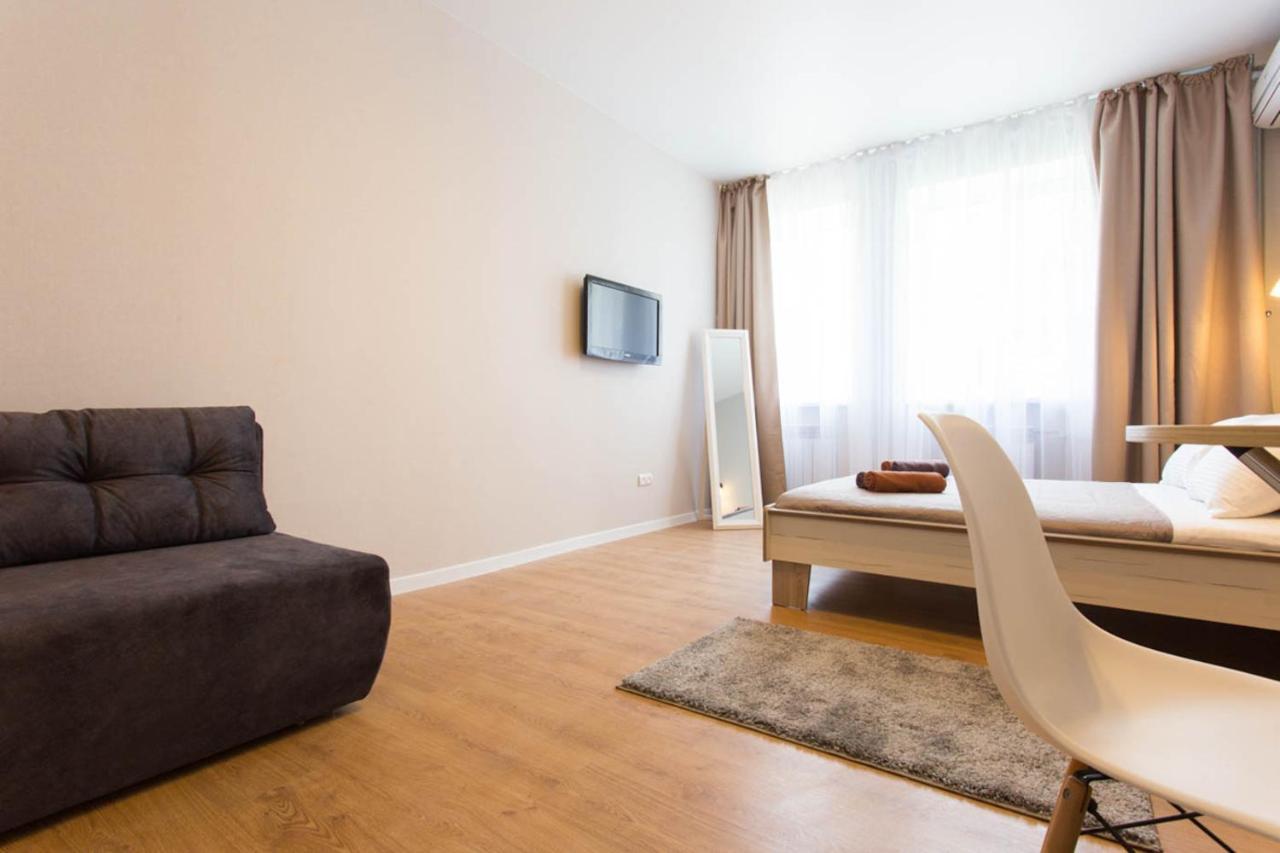 Modern Studio Beside Metro Yaroslava Mudroho, Universytet - Chernyshevska Str 95-7 Harkiv Dış mekan fotoğraf
