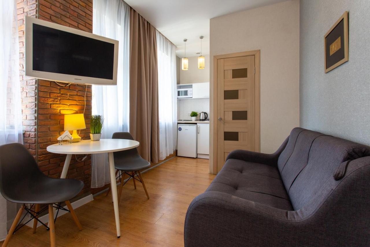 Modern Studio Beside Metro Yaroslava Mudroho, Universytet - Chernyshevska Str 95-7 Harkiv Dış mekan fotoğraf